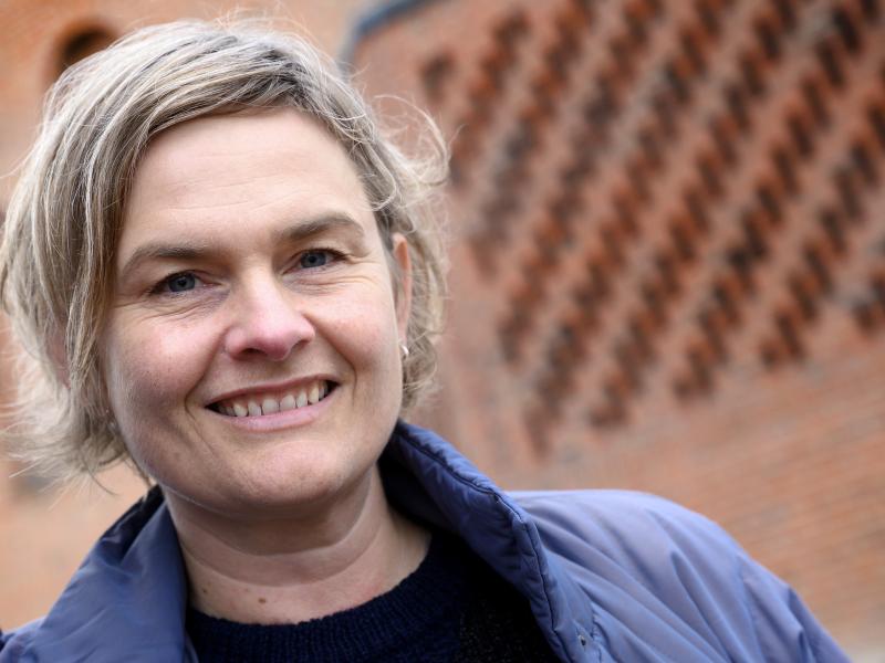 Portrætfoto af Laura Maria Schütze. Fotograf: Leif Tuxen