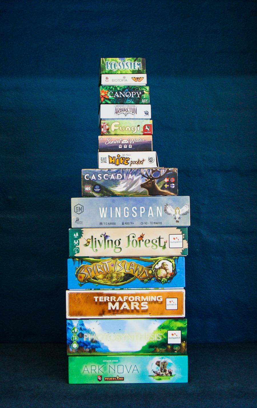 I denne artikelserie præsenterer vi de 16 forskellige brætspil, du kan prøve til Roskilde Litteraturfestival 13/5 2023.